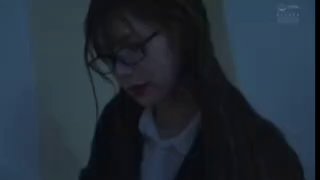 再靠近一点美女监工找工头谈事时被要求特殊服务!!!!1